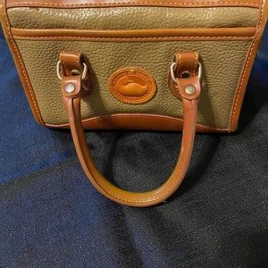 RARE DOONEY & BURKE All LEATHER SATCHEL